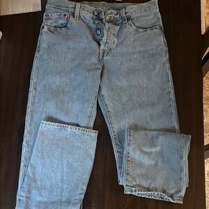 Like new- Levi's Light Blue Straight Jeans